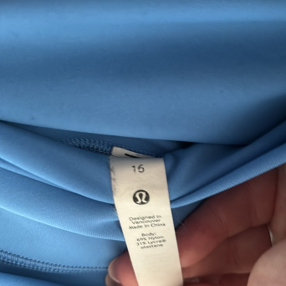 Lululemon!! - Picture 4 of 4